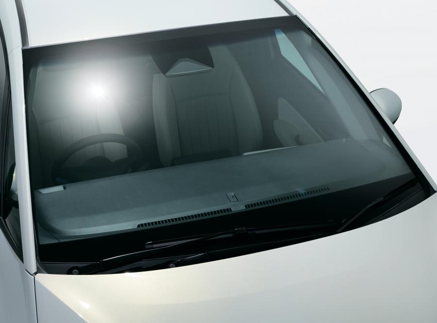 Детали экстерьера Honda Fit e:HEV Home 2020 года  (JP) (фото 13 из 18)